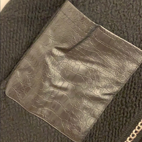 Cardigan - Picture 3 of 8